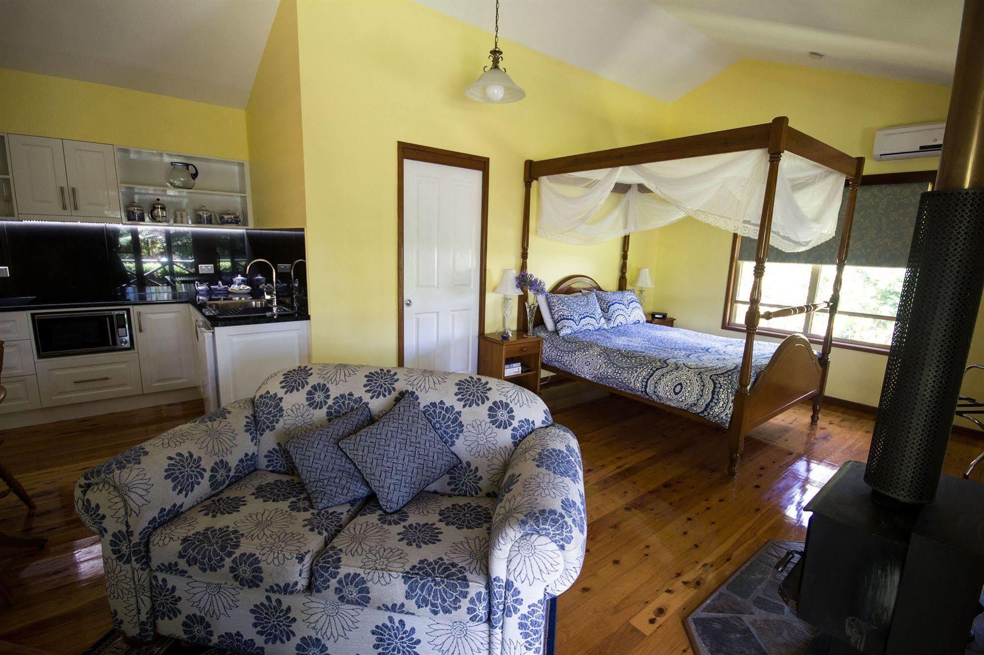 Bendles Cottages Maleny Exterior foto